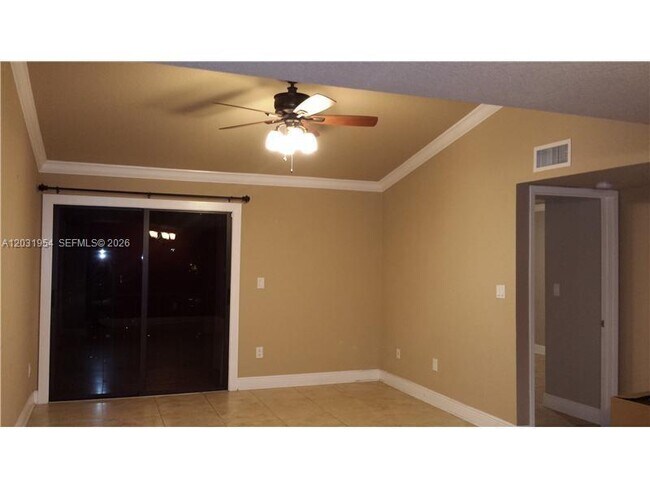 Building Photo - 15610 SW 105th Ln