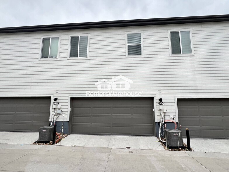 Building Photo - 19201 E 64th Ave