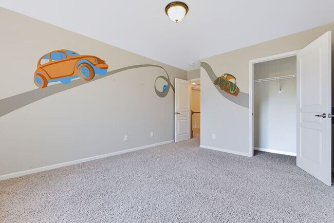 Building Photo - 4269 Woods Creek Ln