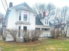 Building Photo - 75 Ohio St