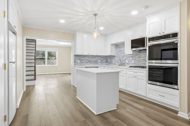 Building Photo - 1829 Fitzgerald St