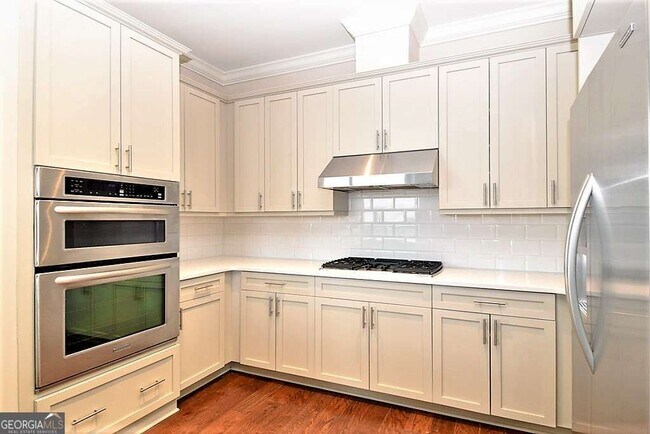 Building Photo - 270 17th St NW