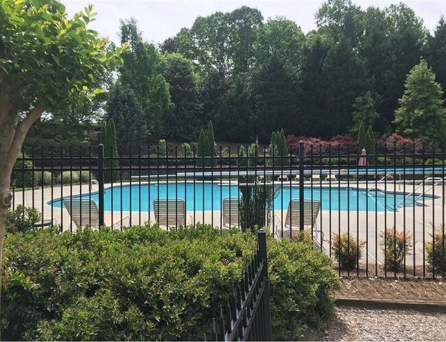 Building Photo - 2681 Oak Leaf Pl