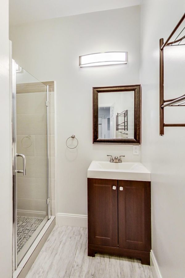 Building Photo - 1338 Haight St