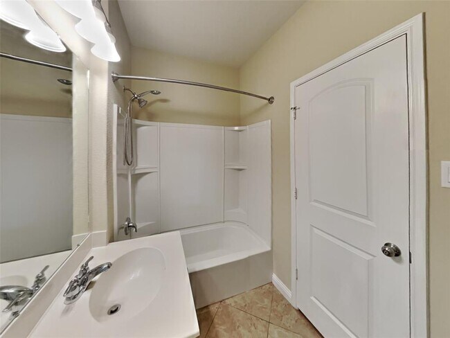 Building Photo - 16240 Travesia Way