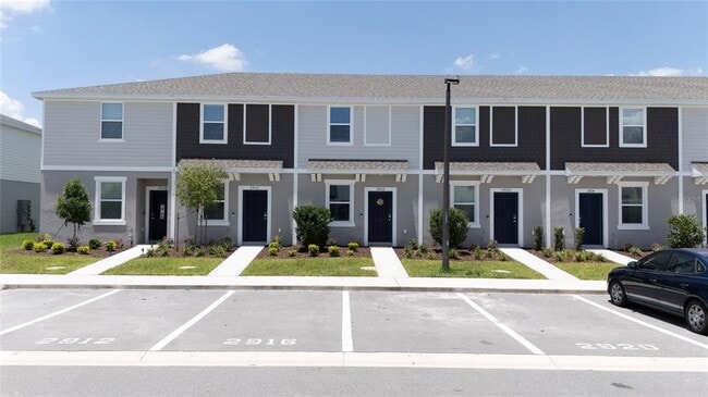 Building Photo - 2916 Skyline Lp