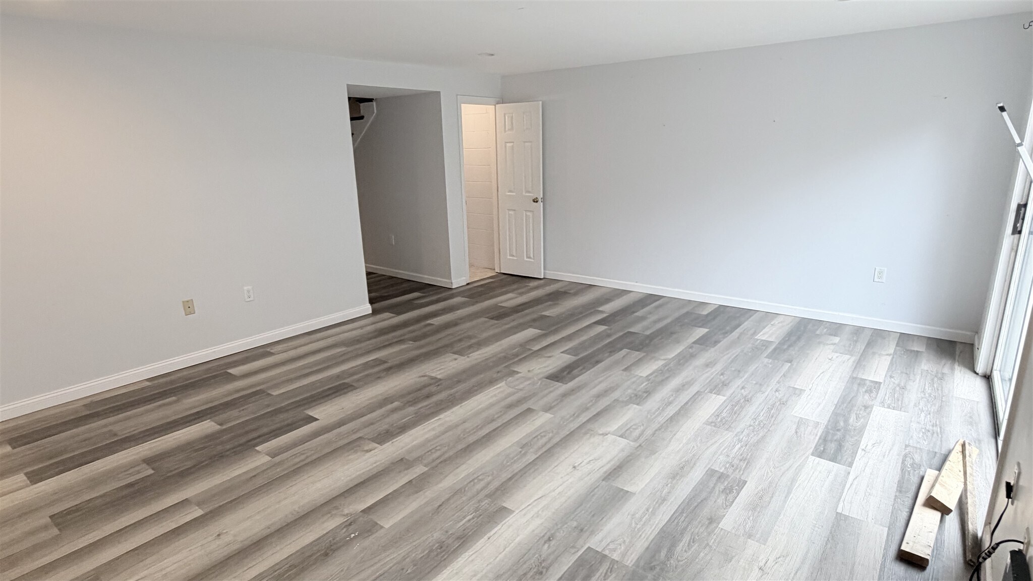 Building Photo - 2 Glenbrook Ln
