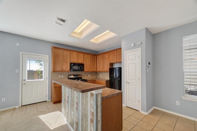 Building Photo - 3218 Pearl Bluff Ln