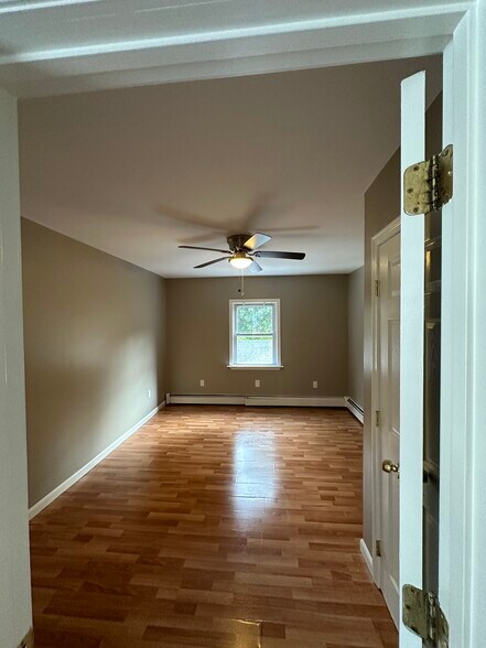 Building Photo - 192 State St