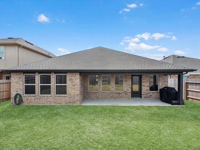 Building Photo - 2016 Cottage Brg Rd