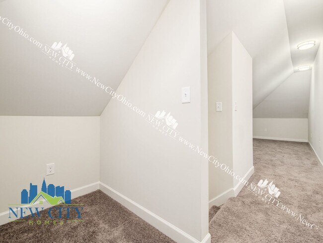 Building Photo - 91-93 N Central Avenue, Columbus, OH 43222