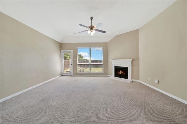 Building Photo - 3712 Alder Dr