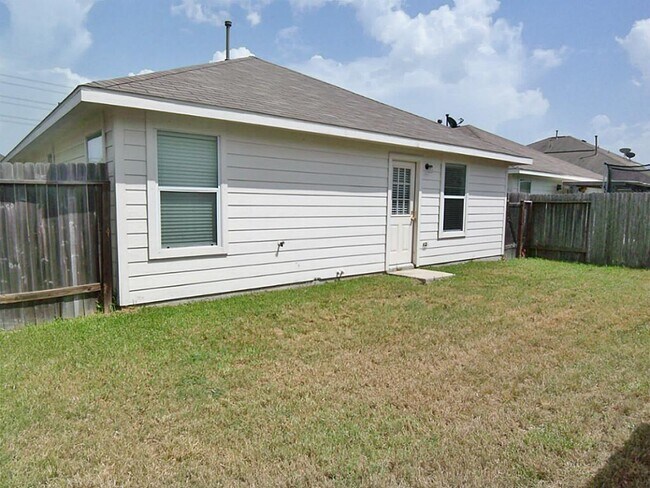 Building Photo - 7335 Kransburg Ranch Dr