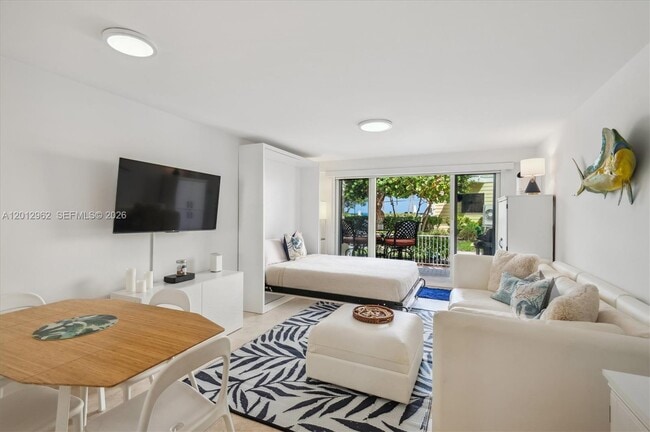 Building Photo - 701 Crandon Blvd