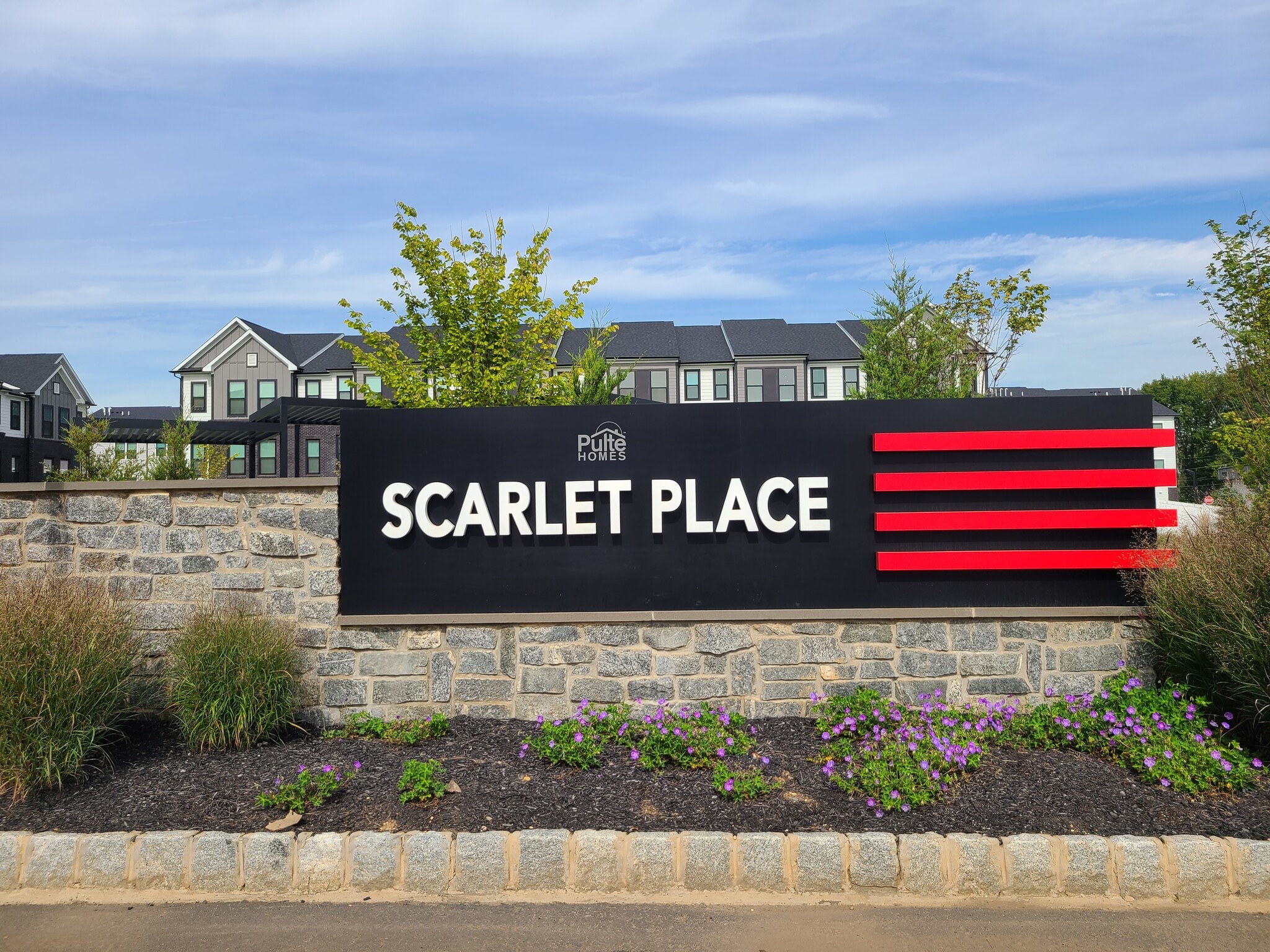 Building Photo - 622 Sadie Cir