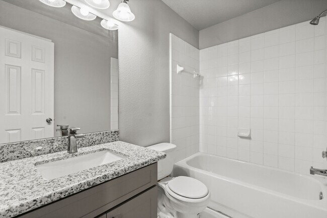 Building Photo - 20231 Avery Point Dr