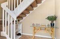 Building Photo - 6361 Aragon Way