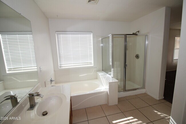 Building Photo - 2127 W Burgess Ln