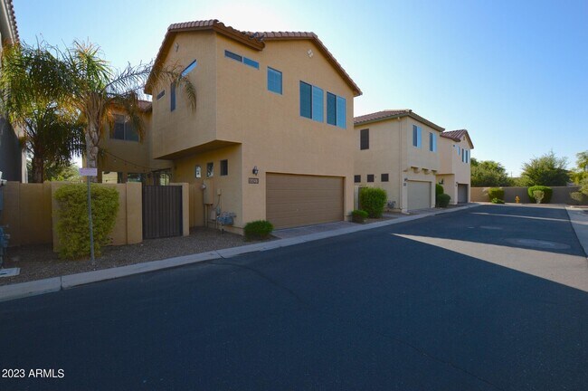 Building Photo - 4451 E Remington Dr