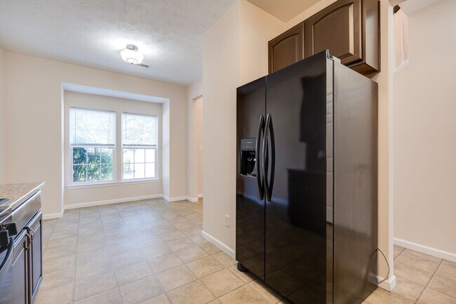 Building Photo - 2652 Harrison Ln