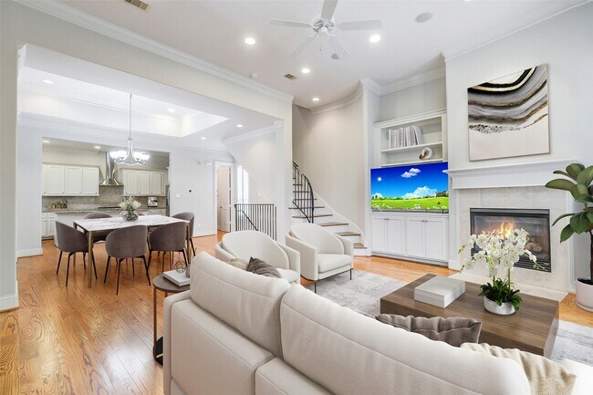 Building Photo - 2301 Park St