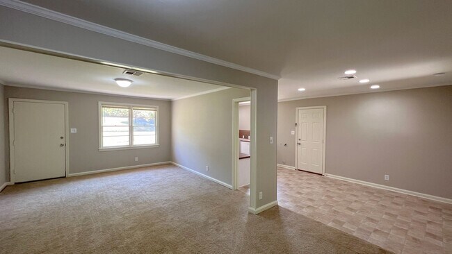 Building Photo - 3-Bedroom with so much to offer !