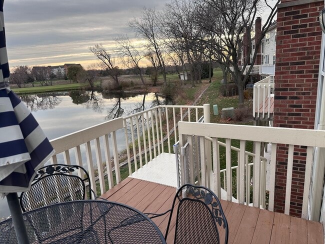 Building Photo - 2153 Seaver Ln