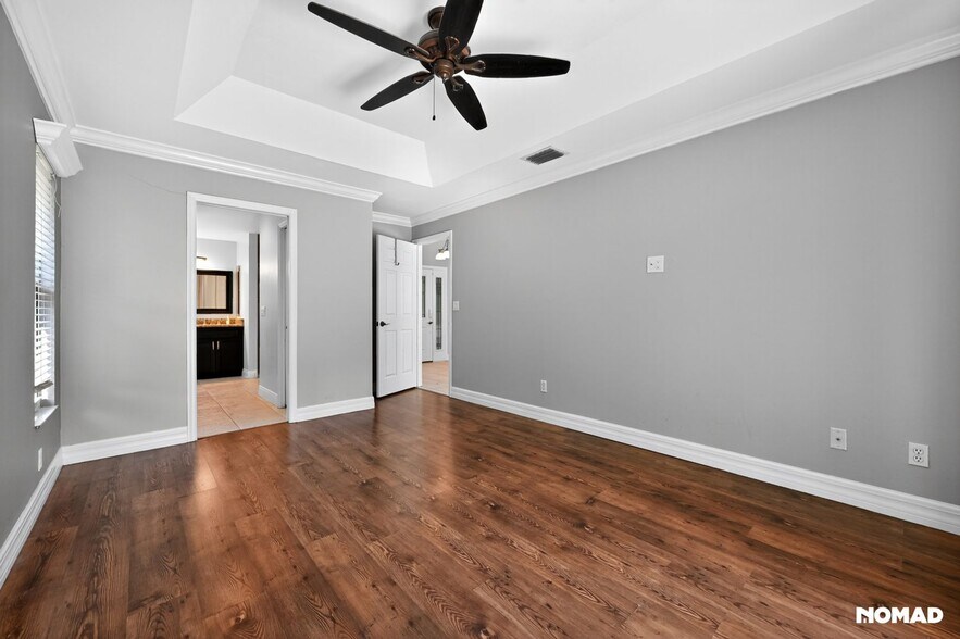 Building Photo - 270 11th St NW
