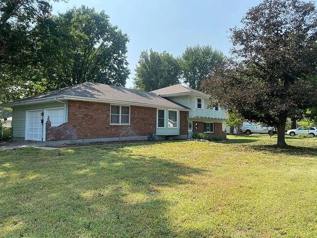 Primary Photo - 4519 E 110th Terrace