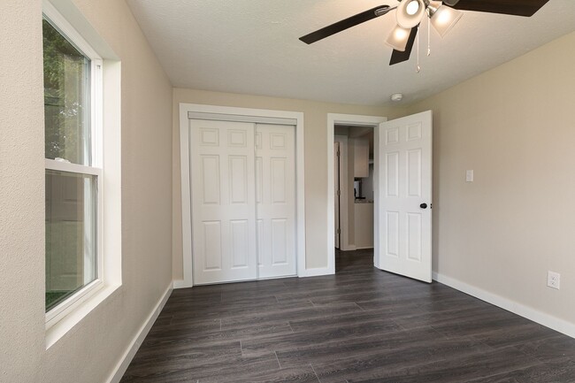 Building Photo - REMODELED 2 Bedroom | 2 Bathroom HOME -- 1...