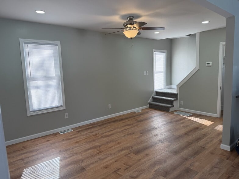 Building Photo - 28 Quinn Rd