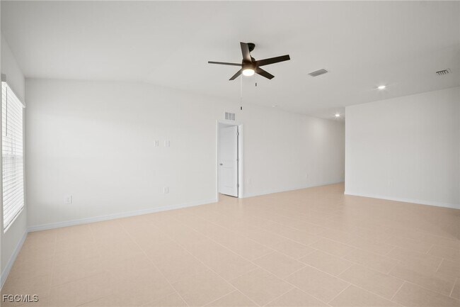 Building Photo - 17633 Paradiso Wy