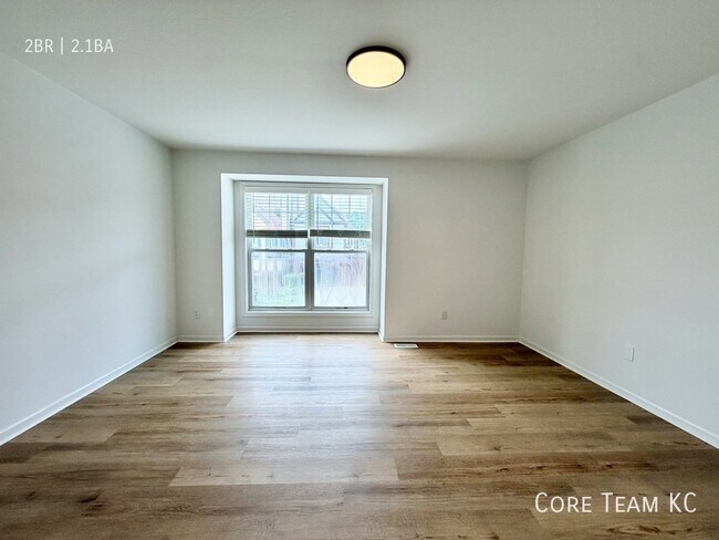 Building Photo - 128 E 29th St