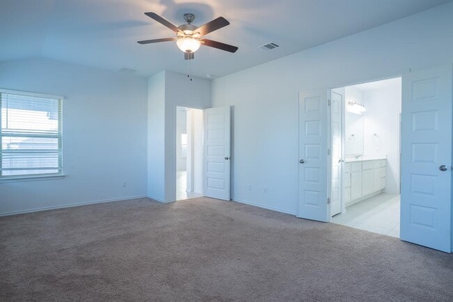 Building Photo - 345 Horsemint Way