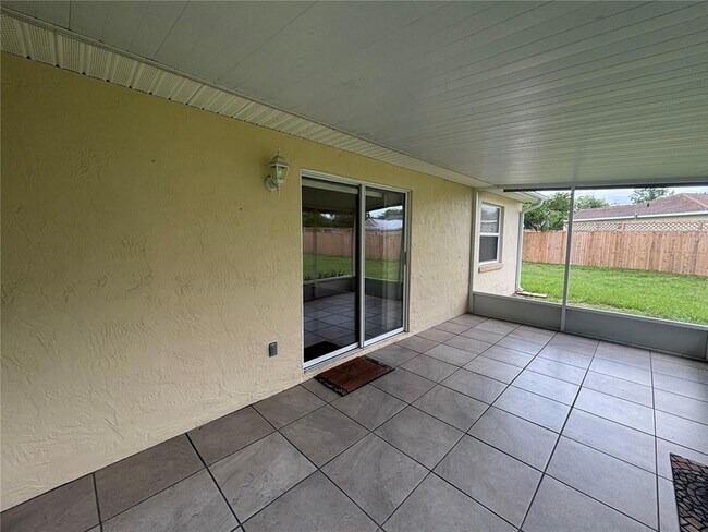 Building Photo - 11010 SW 58th Avenue Rd