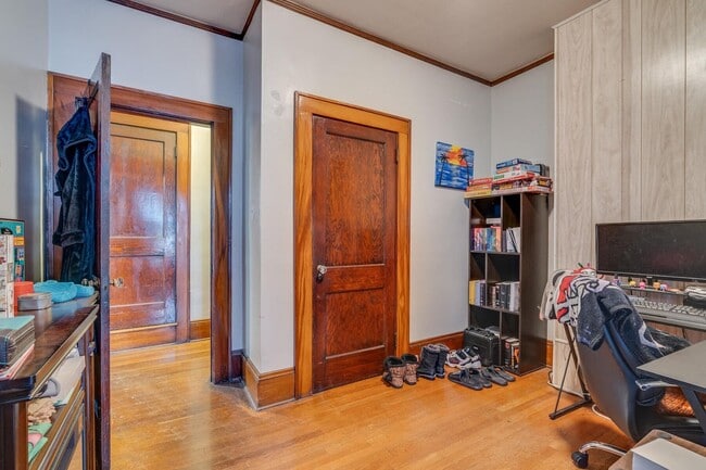 Building Photo - 712 Haynes St