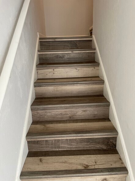 Building Photo - 7737 Tamara Lee Ct