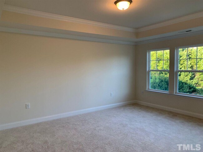 Building Photo - 523 Wayland Grove Ln