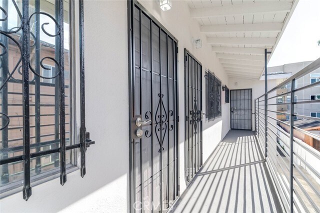 Building Photo - 1116 S Berendo St