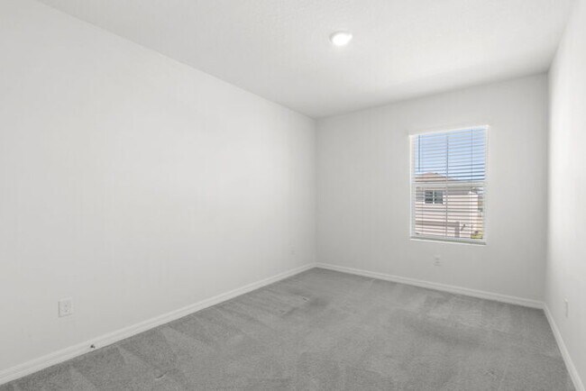 Building Photo - LIKE3 NEW Home For Rent in Avalon Park West!