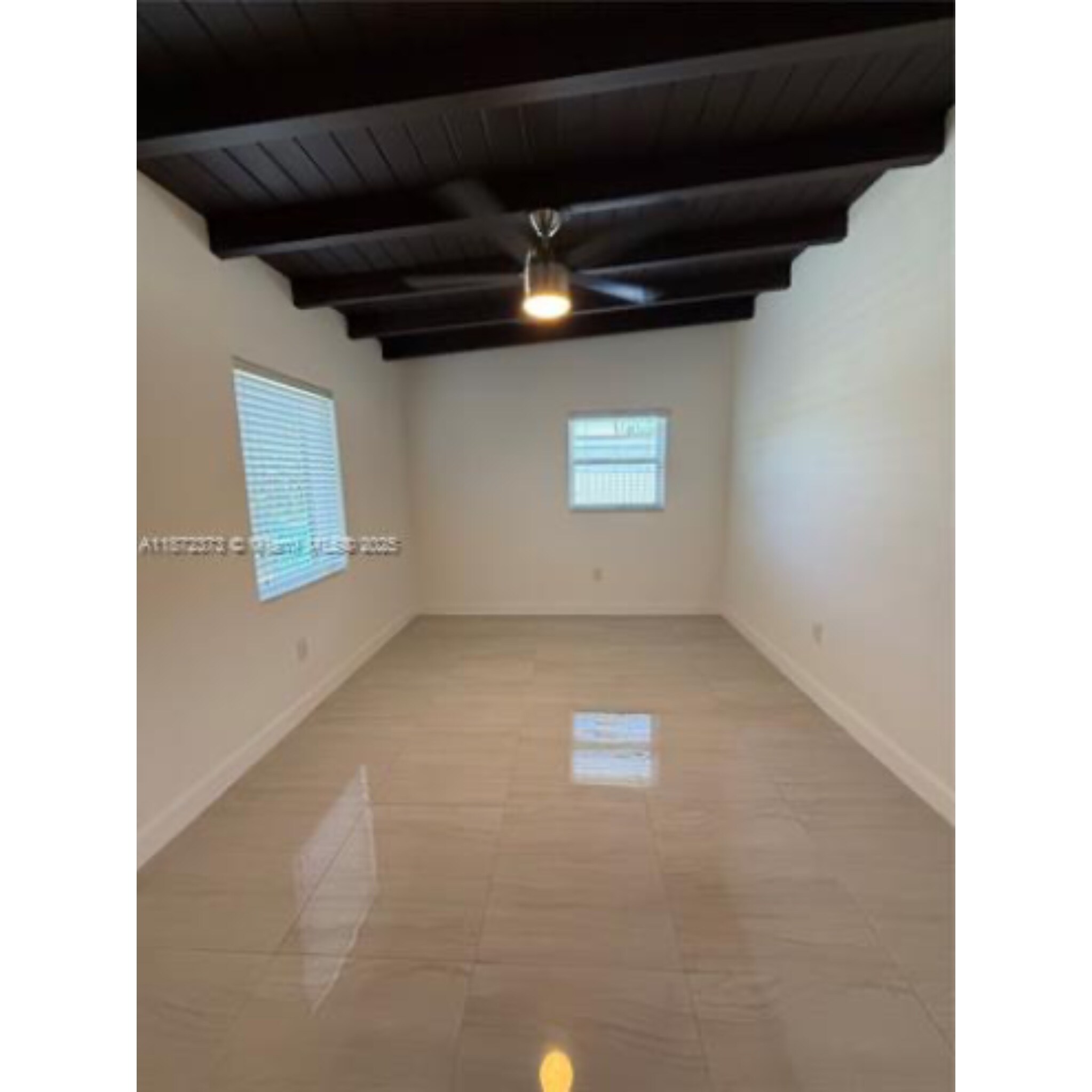 Building Photo - 4910 SW 98th Avenue Rd