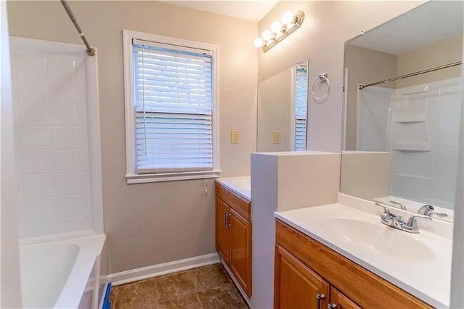 Building Photo - 3562 Bryant Ln