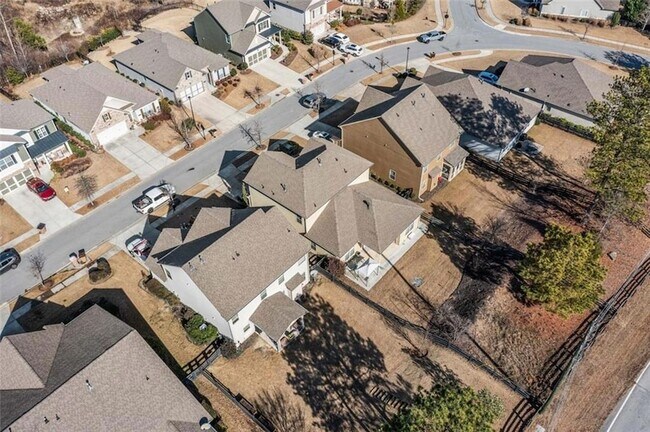 Building Photo - 6623 Rivergreen Rd