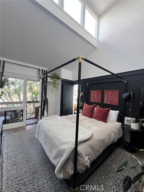 Building Photo - 1705 S Westgate Ave