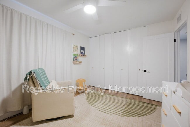 Building Photo - 1953 Granite Hills Dr