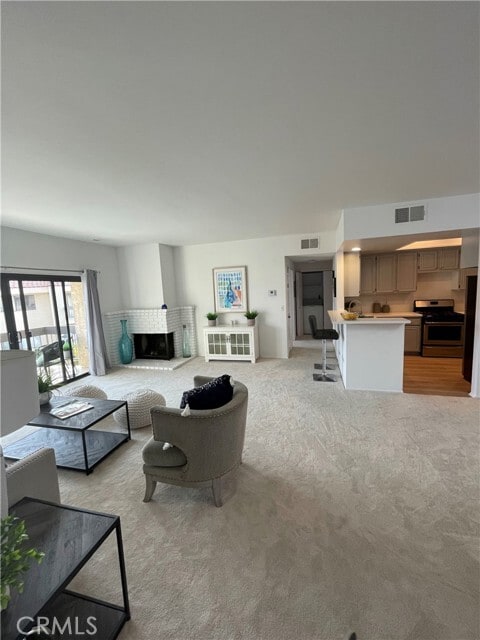 Building Photo - 8180 Manitoba St