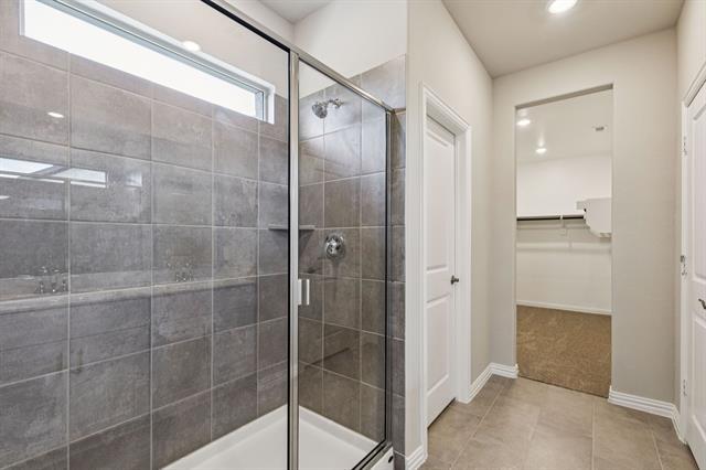 Building Photo - 4018 Sandstone Dr