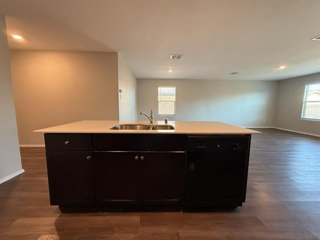 Building Photo - 413 Everglades St