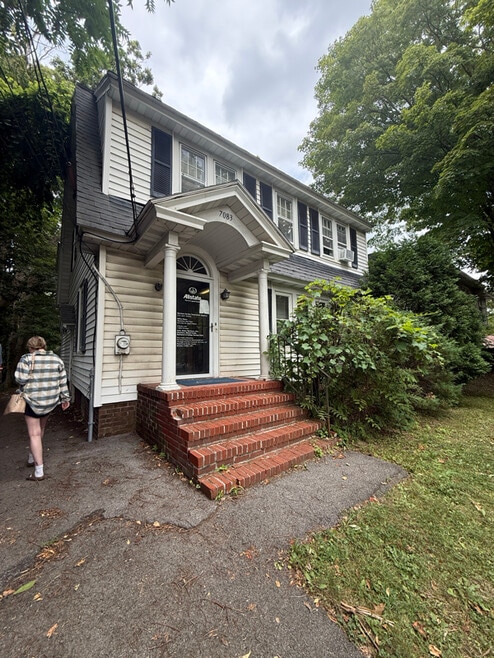 Building Photo - 7083 E Genesee St