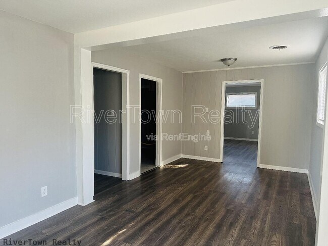 Building Photo - 1706 Combs St